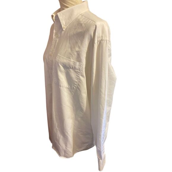 LL Bean White Shirt X-Large 17–35 | Cotton Blend Button-Up with Long Back Hem - Picture 7 of 9